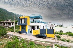 Sanwariya Villa with Hill view